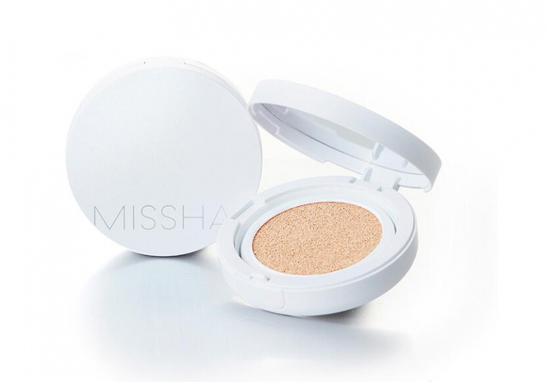 Тональный крем-кушон с увлажняющим покрытием Missha/Миша Magic Cushion Moist Up SPF 50+/PA+++ (No.21) (15гр)