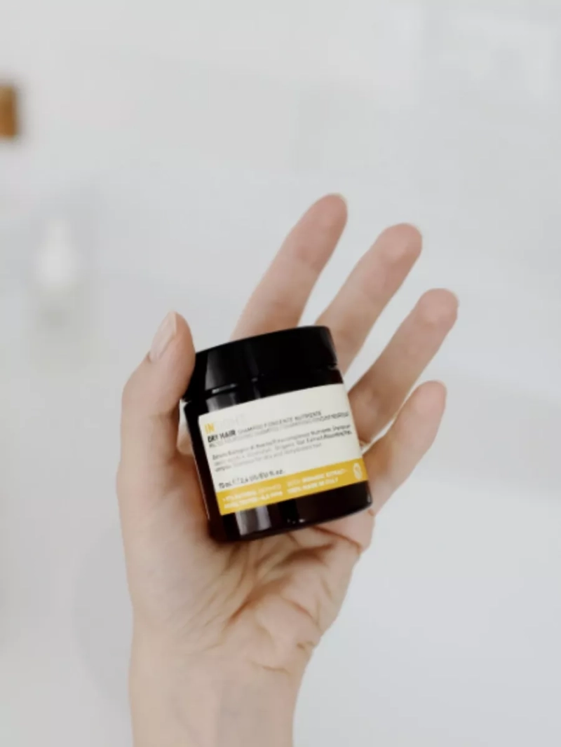 Тающий шампунь для сухих волос DRY HAIR