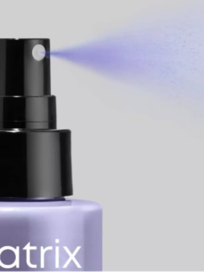 Нейтрализующий желтизну спрей для холодного блонда So Silver